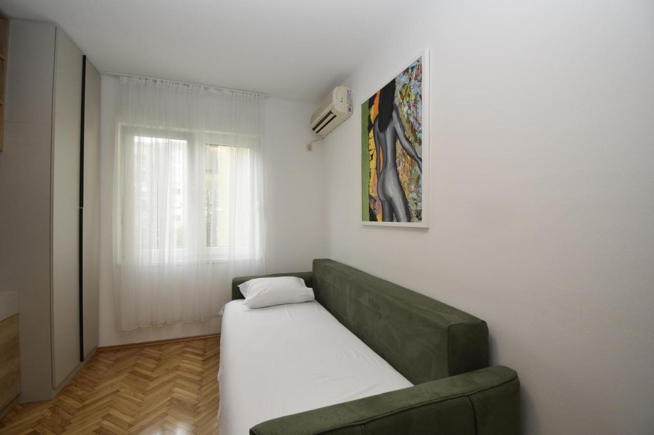 Studio apartment Art Zone Podgorica Esterno foto